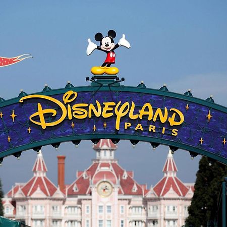 Appartement 4 , Disneyland - Parking Gratuit - Maison Des Platanes Meaux Esterno foto